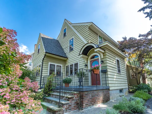 229 S Manning Boulevard, Albany, NY 12208