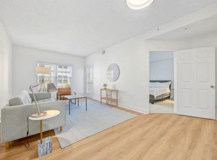 1075 Peachtree Walk NE Unit A301, Atlanta, GA 30309