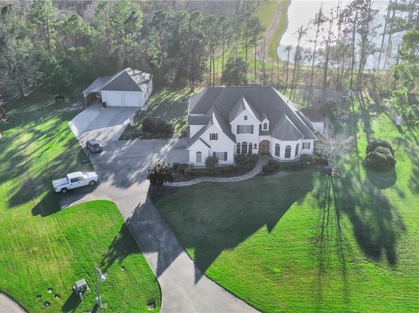 517 Cassidy Dr, Jennings, LA 70546