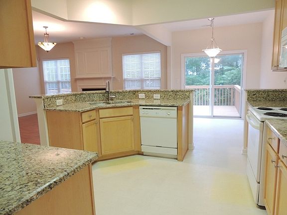 42" cabinets in kitchen