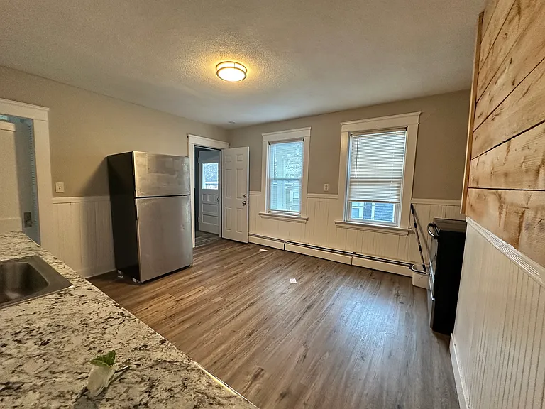 126 Brookside Ave #2 — Photo 2