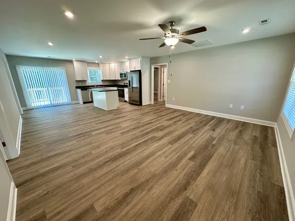 184 Elm St, Alberta, VA 23821