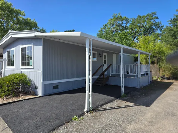 5761 Edmund Avenue, Santa Rosa, CA 95403