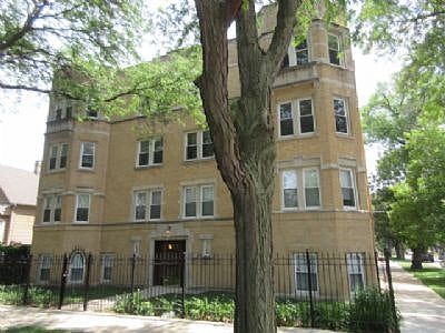 1st image of 3654 W Belle Plaine Ave Unit 403
