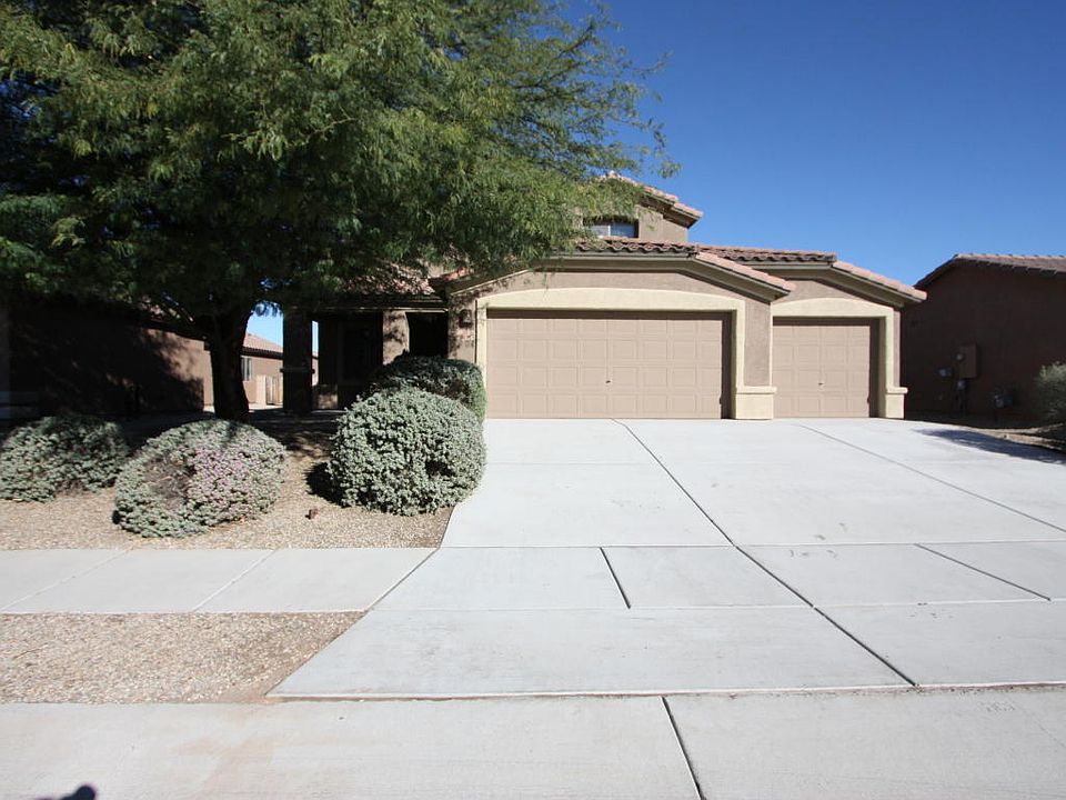 1st image of 6470 W Swan Falls Way