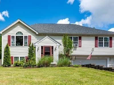 1241 Sharps Lot Rd, Swansea, MA, 02777