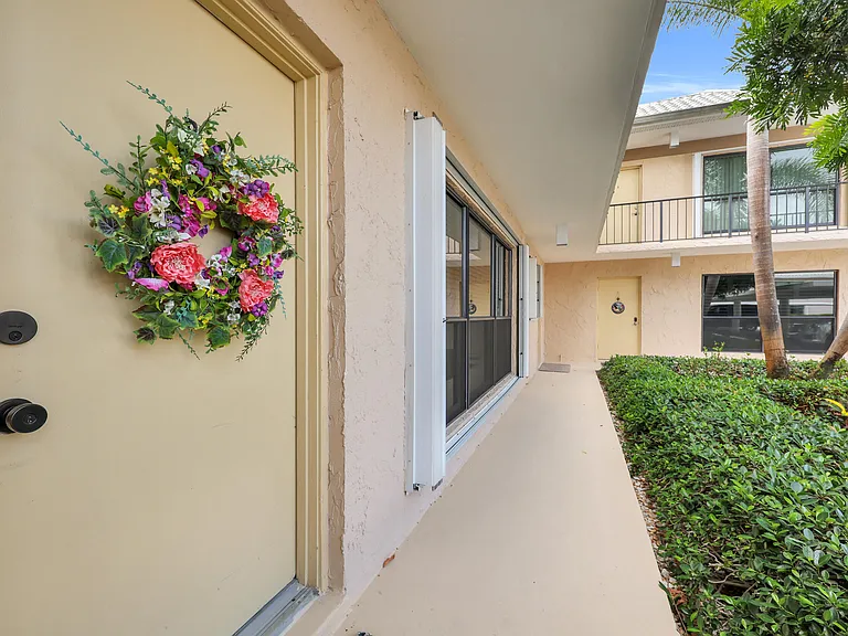 10 SE Turtle Creek Dr #B — Photo 31