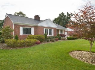 684 Melwood Dr NE, Warren, OH