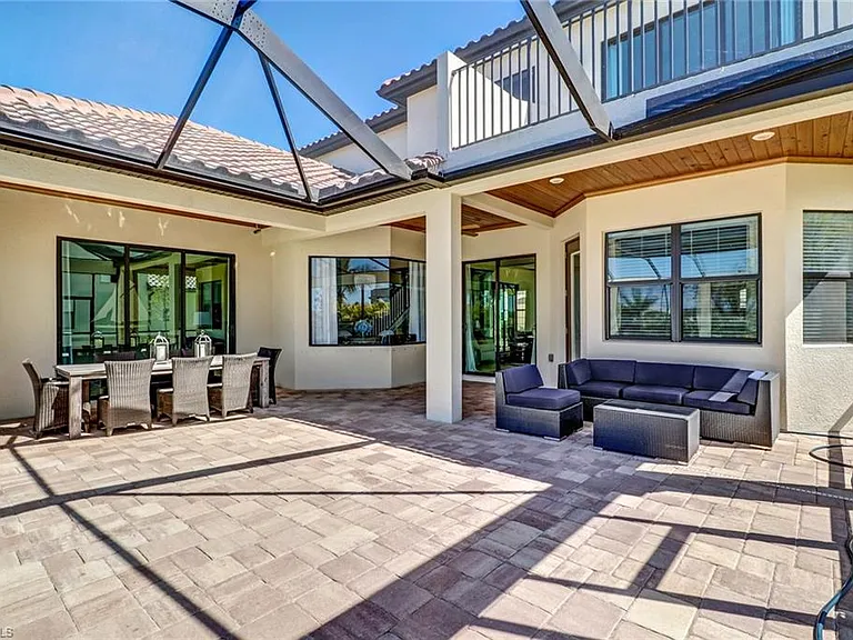 9902 Corso Bello Dr — Photo 44