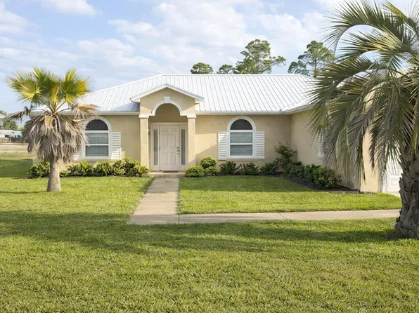 622 Gulf Aire Dr, Port Saint Joe, FL 32456