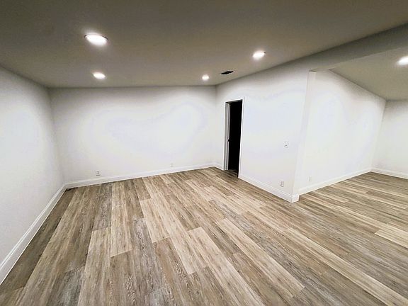 2nd image of 4048 Buster Rd