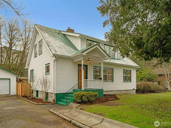 1743 NE 130th Place, Seattle, WA 98125