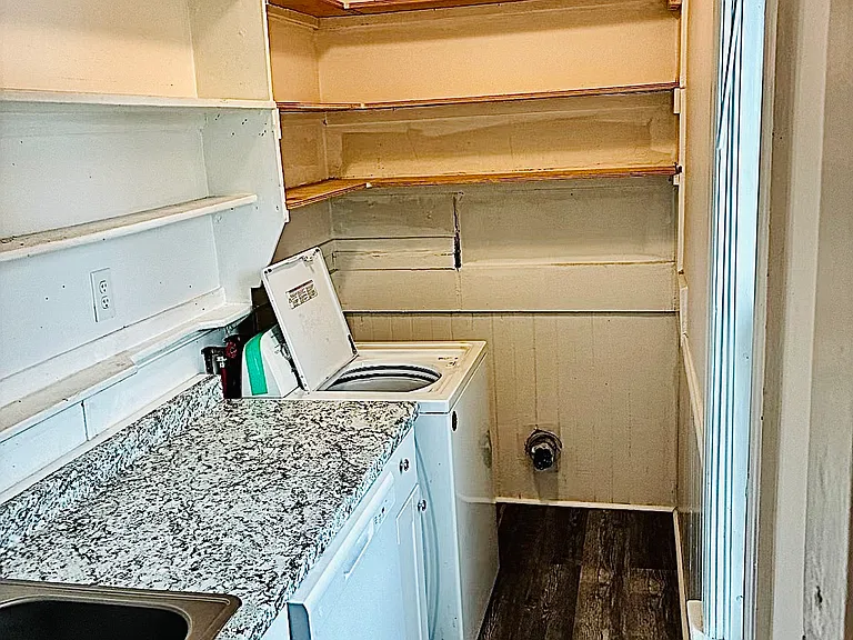 211 Vernon St #3 — Photo 7