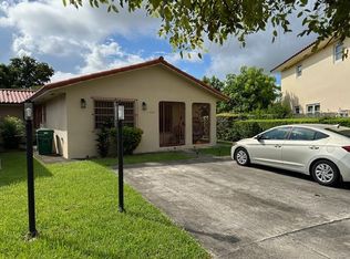 8732 SW 10th Ter, Miami, FL 33174
