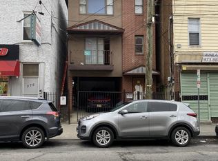374 Summit Ave #1R, Jersey City, NJ 07306