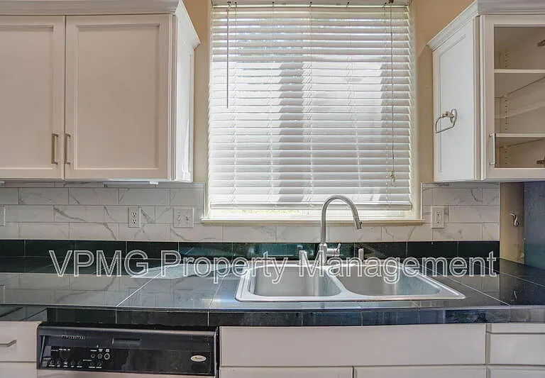 4013 NE 89th Way — Photo 13