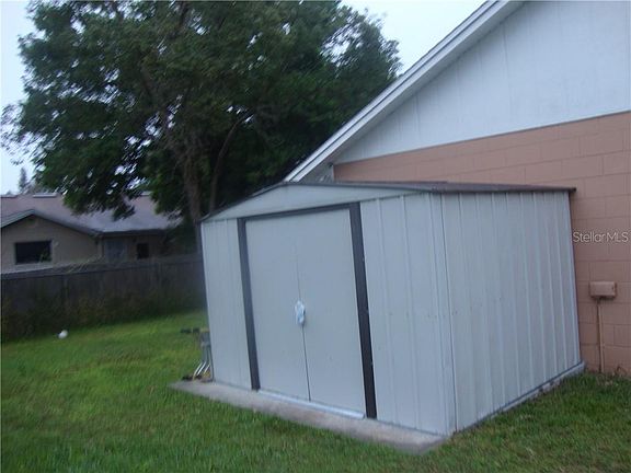 5th image of 5819 Willow Leaf Ct