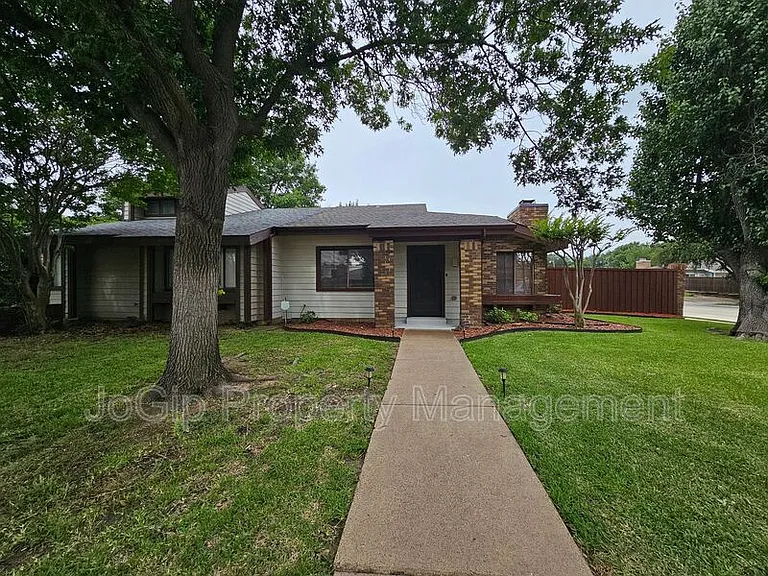 602 Prairie Dell St — Photo 1