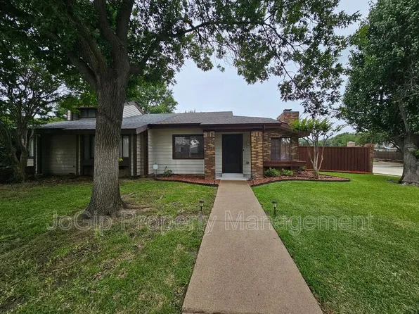 602 Prairie Dell St, Lewisville, TX 75067
