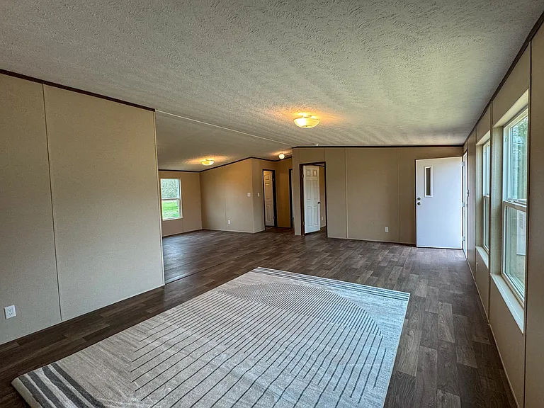 256 County Road 3101 — Photo 9