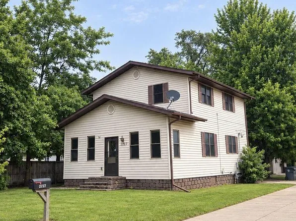 1718 Hagar STREET, La Crosse, WI 54603