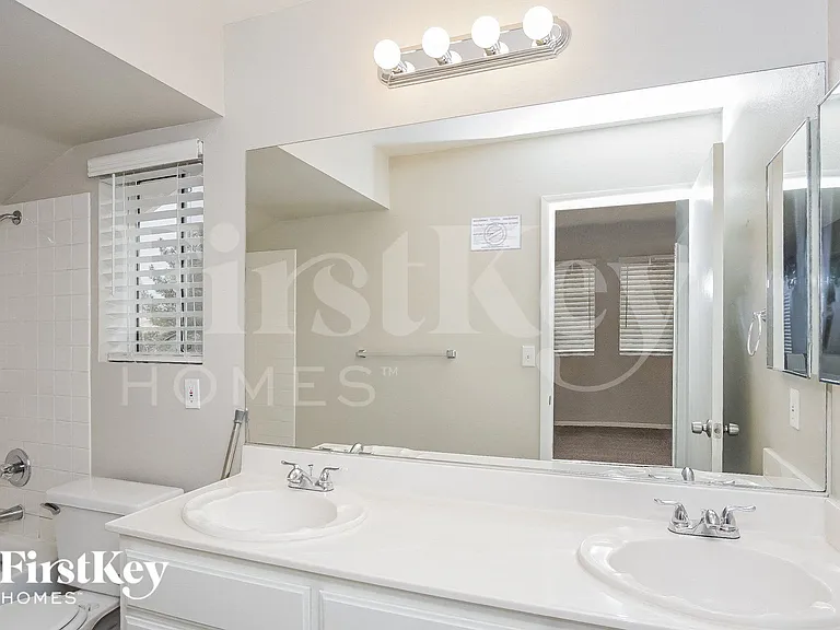 261 Mattino Way — Photo 13