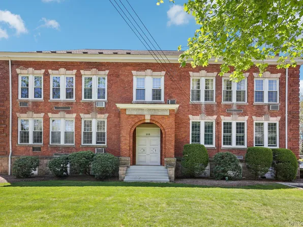 215 Washington Street #19, Tappan, NY 10983