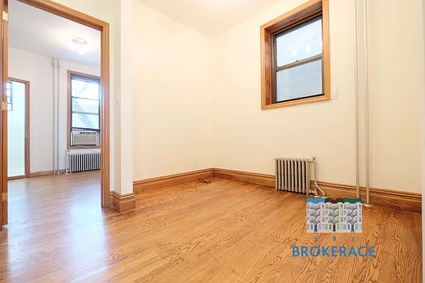 Rented by SBJ Brokerage, LLC | media 26