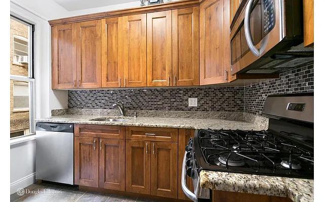 Rented by Douglas Elliman | media 12