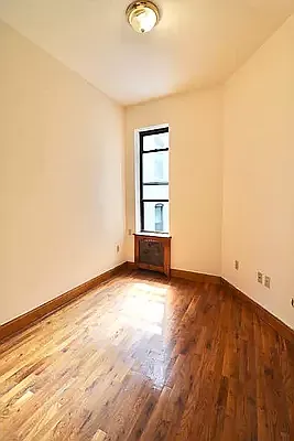 Rented by Oxford Property Group | media 20