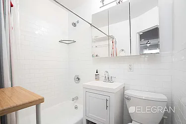 Rented by (Legacy) Elegran