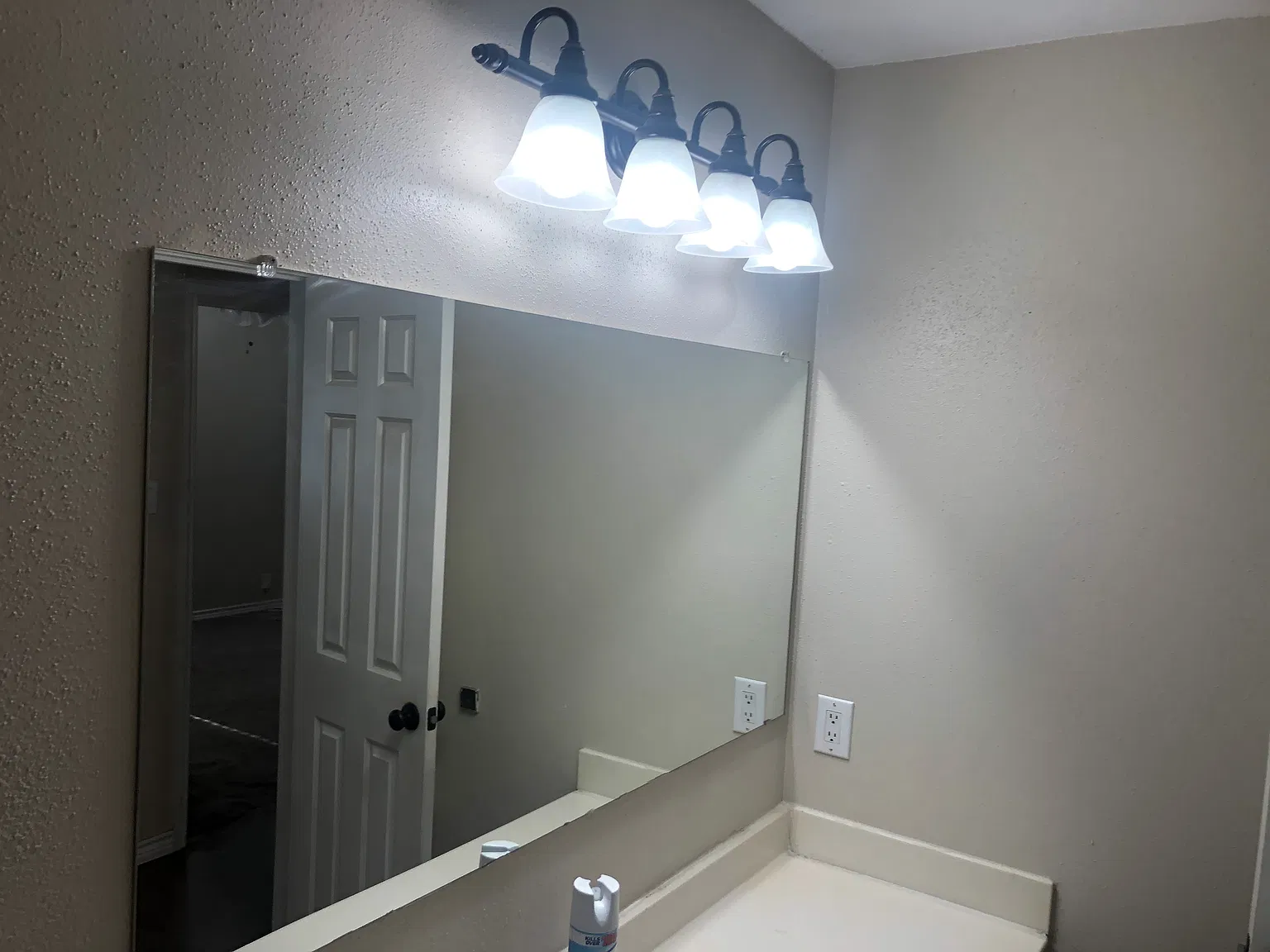 3 bed, 1458 sqft, $1,600 — Photo 2