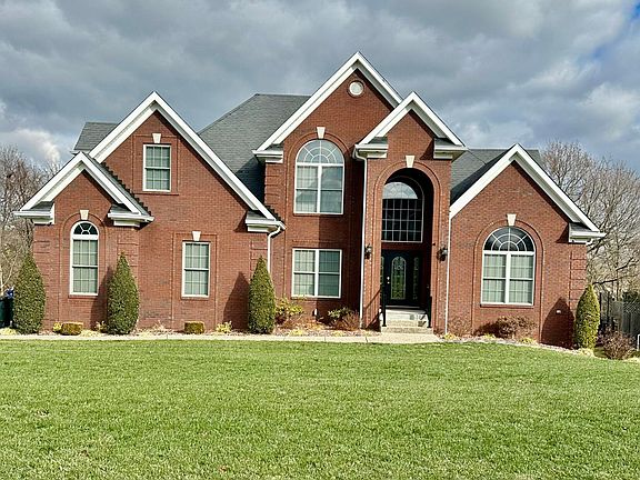 2nd image of 363 White Tail Cir