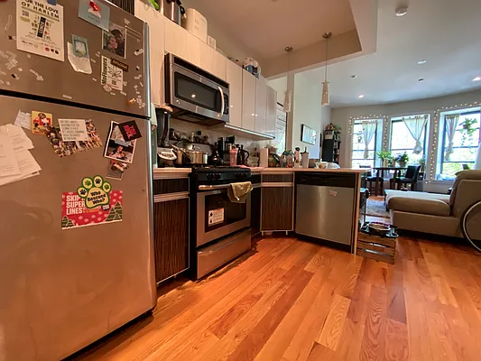 Rented by Bohemia Realty Group | media 3