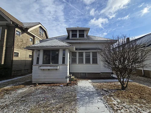 2966 N 45th St Photo 1