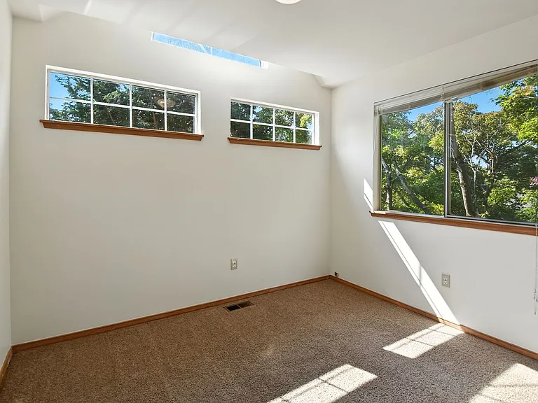 13014 NE 101st Pl — Photo 15