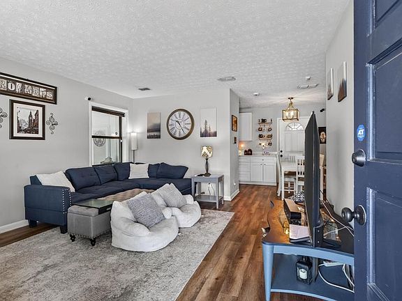 5th image of 6119 Shetland Rd