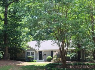 10495 Shallowford Rd, Roswell, GA 30075
