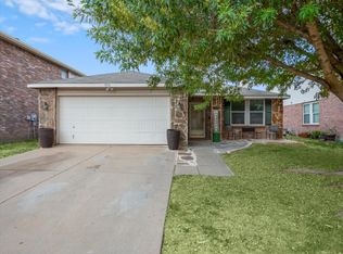 3916 Irish Setter Dr, Fort Worth, TX 76123