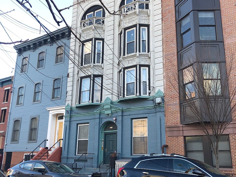 Front of building located on 4th Street in downtown jersey city.