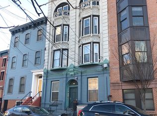 221 4th St #2, Jersey City, NJ 07302