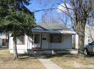 240 W Strathmore Ave, Pontiac, MI 48340