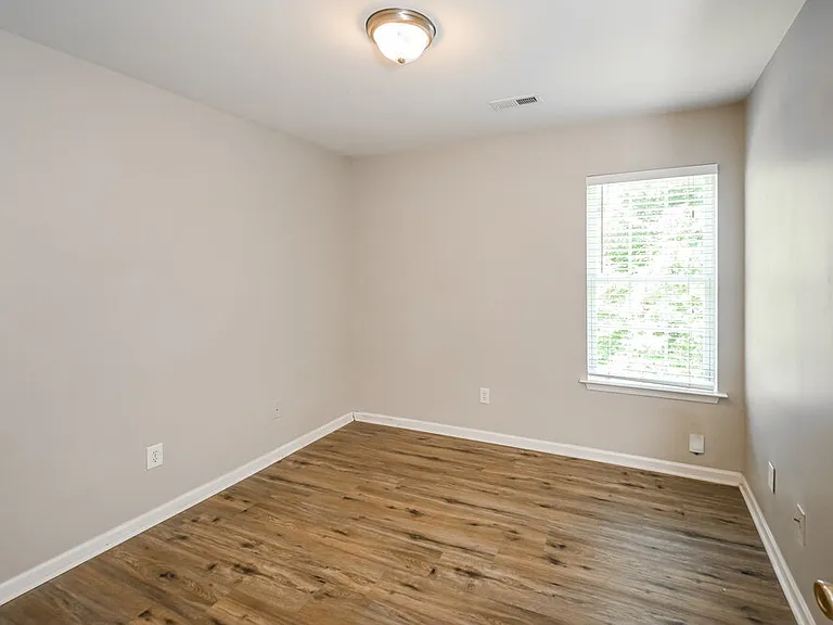 8819 Twisted Pine Dr — Photo 14