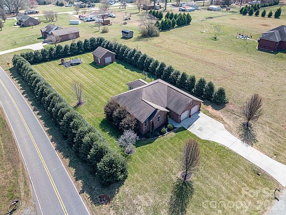 2nd image of 1784 Union Heights Ct
