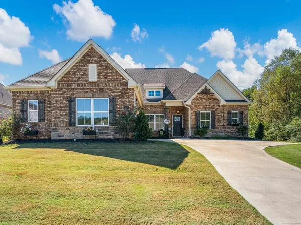 703 Bush Creek Rd, Opelika, AL 36804