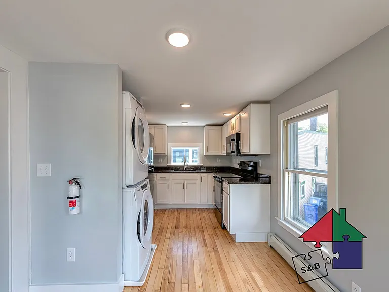 166 N Winooski Ave — Photo 13