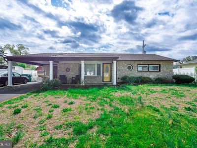 80 Thornridge Dr, Levittown, PA, 19054