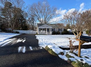 8287 Scarecrow Rd, Mechanicsville, VA 23111