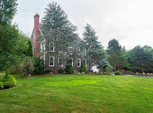 5 Nichols St, Rehoboth, MA 02769