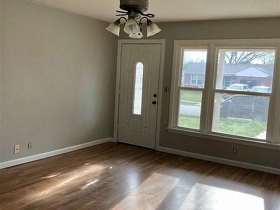 4th image of 4307 Boren Ave
